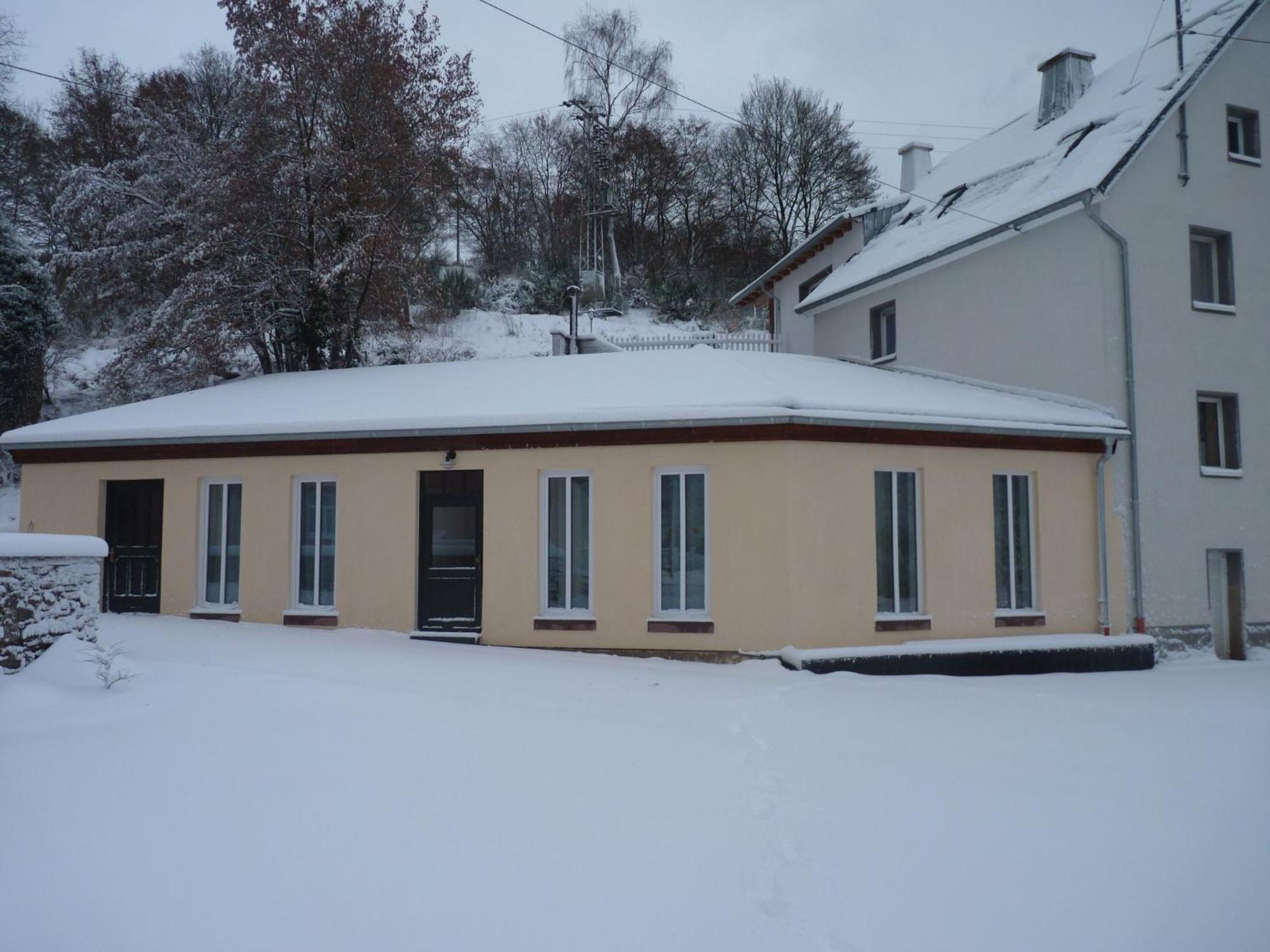 Suedeifel Ferienhaeuser Christian Faust Villa Zweifelscheid Exterior photo